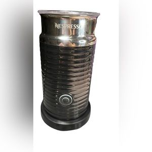 Nespresso Aerocino 3 milk frother, NIB